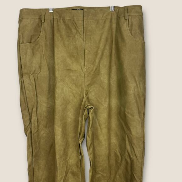 PrettyLittleThing Plus Olive Washed Faux Leather Straight Trousers Size 18 NWT - Picture 10 of 14
